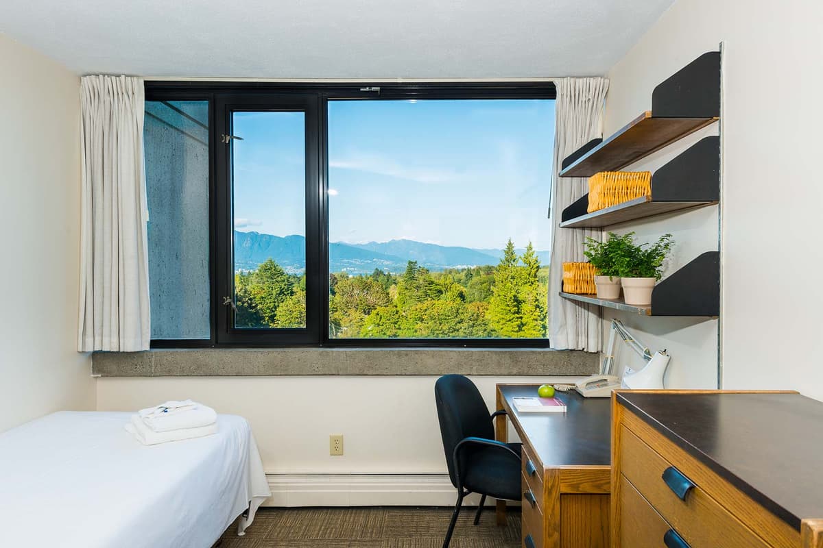 Single room accommodation